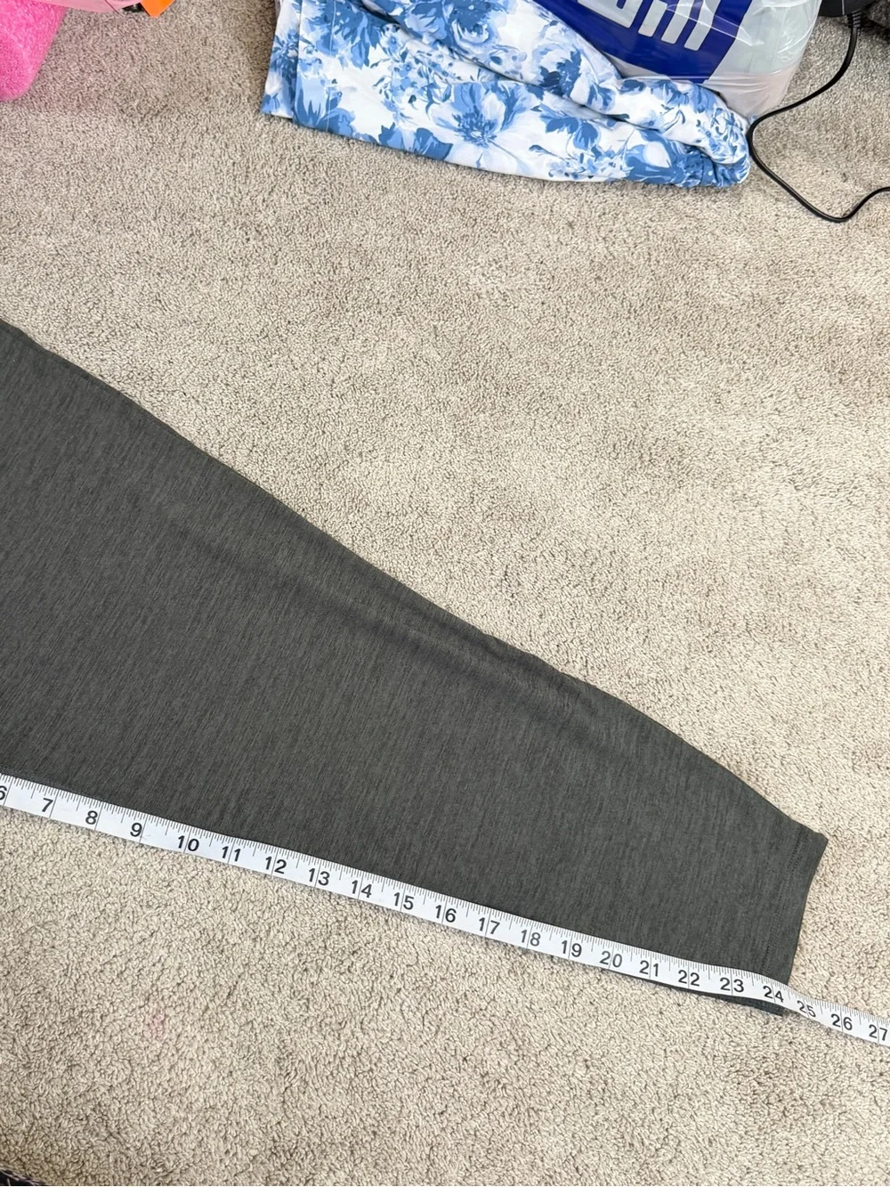 Vuori Women’s Lux At Ease Harem Pants High Rise Soft Jersey in Heather Gray M